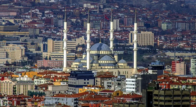 Türkiyəni Yaxın Şərqdən uzaq tutmaq üçün ölkə daxilində müxtəlif hadisələr törədərək mesaj verirlər