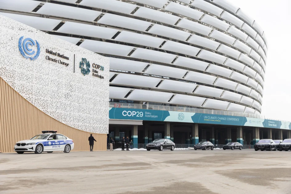 İlham Əliyev Bakı Olimpiya Stadionunun ərazisində COP29la bağlı yaradılan şəraitlə tanış olub Doğru Xəbərlər