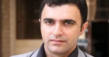 Aparıcı Milkayılı heç belə görməmisiniz Efirdə dəliyə döndü VİDEO