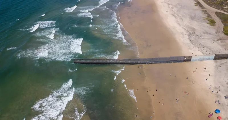 NASA nın kosmosdan gördüyü, yer üzündə heç kimin görə bilmədiyi mənzərə