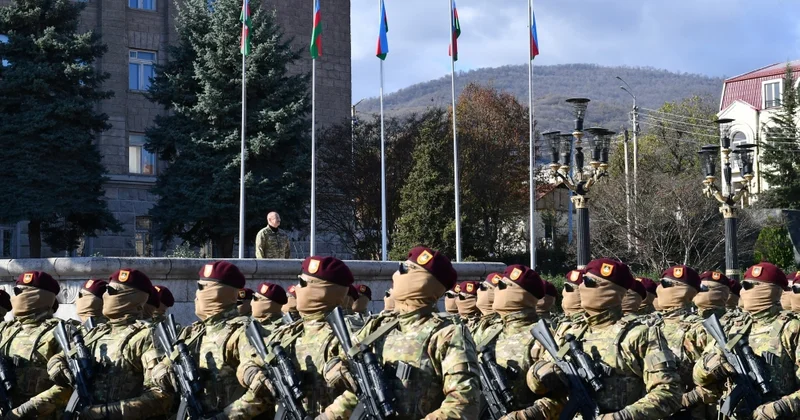 Zəfər paradının aparıcısı kim olacaq?