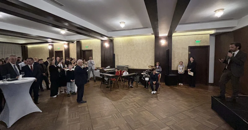 Buxarestdə Zəfər Günü münasibətilə rəsmi ziyafət keçirilib VİDEO