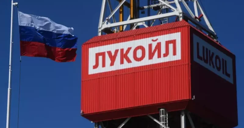 Глава Казмунайгаза : Покупка доли Лукойла зависит от того, будут ли исключения из санкций