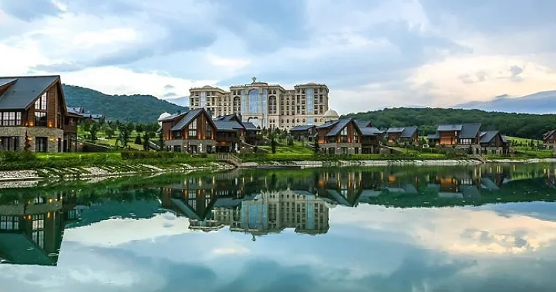 Qeyri iş günlərində bölgə otellərində qiymətlər