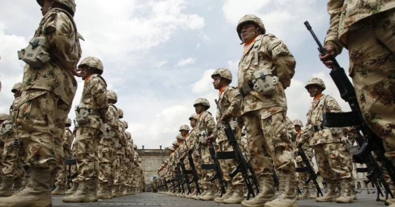 Kolumbiyalılar ruslara qarşı döyüşür