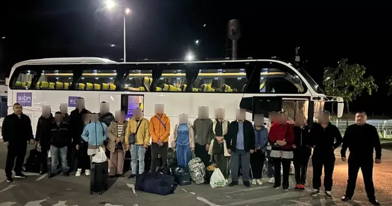 Принудительный труд в теплице Киева: в Узбекистан из Украины вернулись 19 граждан