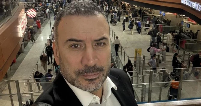 Türkiyənin tanınmış futbol şərhçisi Ertem Şener Bakıya gəlib