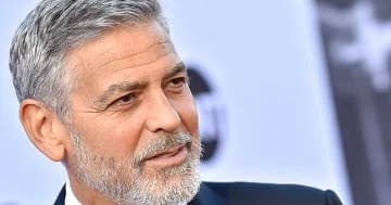 Kluni Kamala Harrisin prezidentliyə namizədliyini “səhv” adlandırıb…