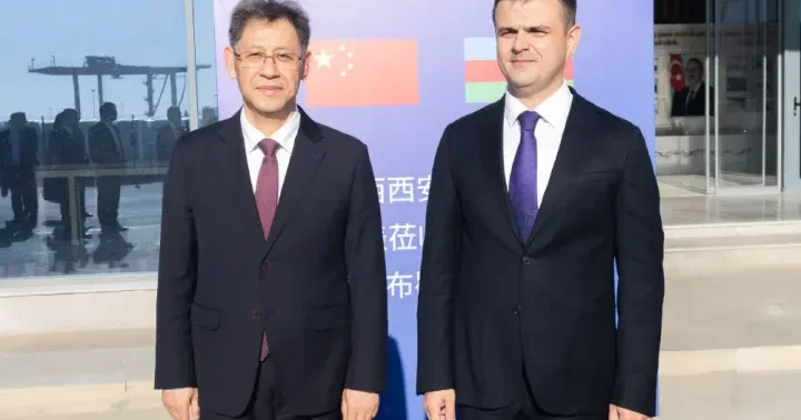 Sian şəhərinin meri “Biznes Park Abşeron” layihəsi ilə tanış olub