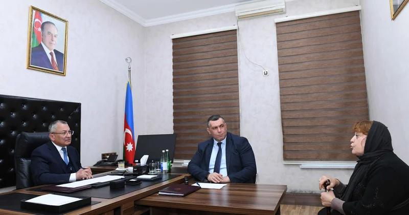 Qaçqınkom sədri vətəndaş qəbulu keçirib FOTO