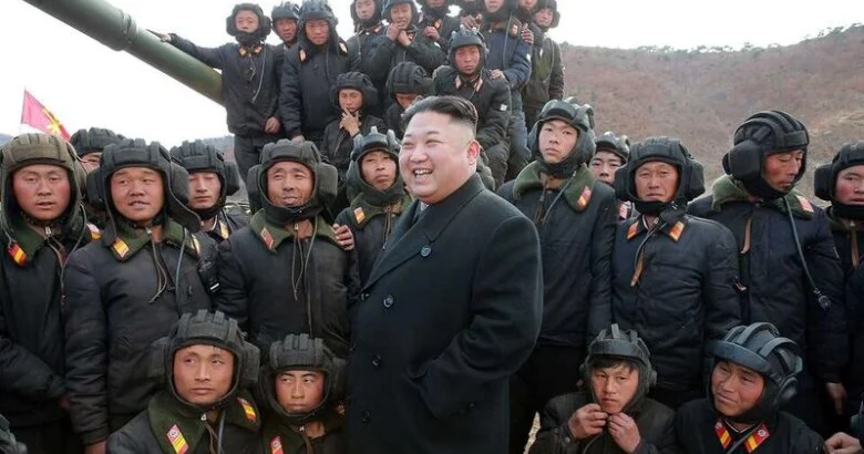 Pxenyan Pentaqonun şefini yaylım atəşi ilə “qarşılayıb”