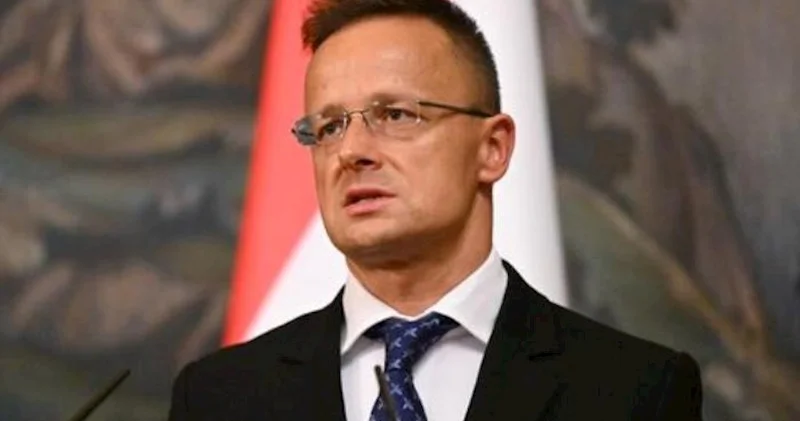 “Macarıstan Ukraynanın Aİ yə üzv olmasına icazə verməyəcək” − Siyarto