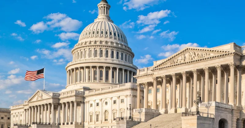 Сенат США в 14 й раз не принял законопроект о финансах для правительства