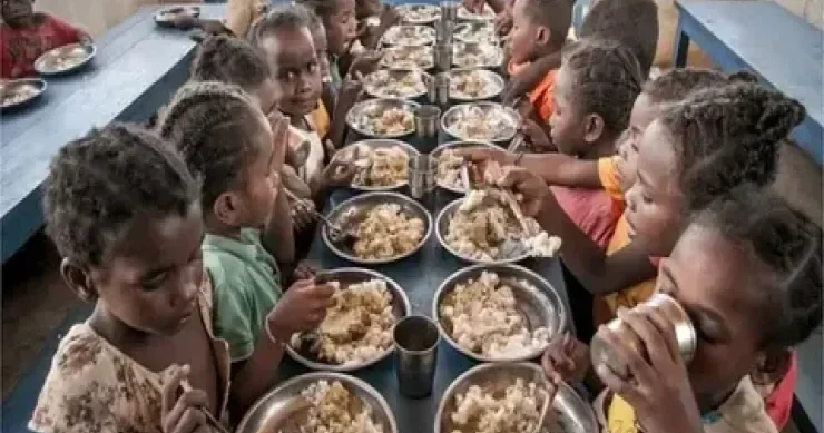 Dünyada aclıq çəkən insanların sayını açıqlandı