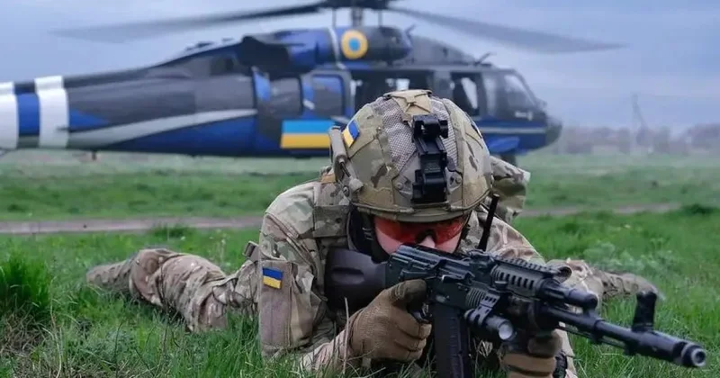 Украинский спецназ выбивает русских из Покровска фото; видео