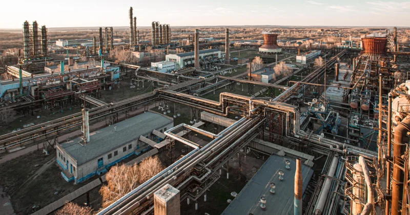 Взрыв на нефтехимическом заводе в Башкортостане