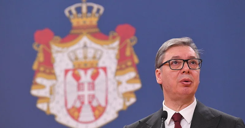 Serbiyada etirazlar fonunda erkən seçkilər keçiriləcək