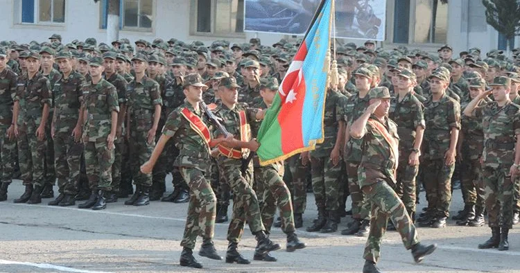 Əsgərliyə getməyə hazırlaşanların NƏZƏRİNƏ KONKRET