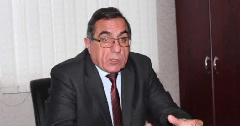 İcra başçıları özlərini alverçi kimi aparır: Professordan ÇAĞIRIŞ