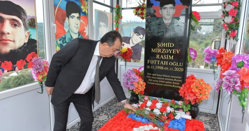 Taleh Qaraşov şəhidlərin anım günündə iştirak edib FOTOLAR