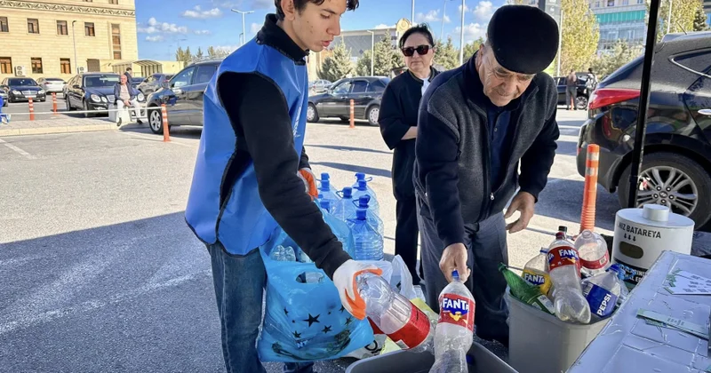 Vətəndaşlar tullantıları tinglərlə dəyişiblər