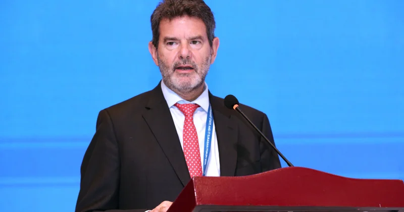 AYİB Azərbaycanda startapların və İT ekosisteminin inkişafını dəstəkləyir