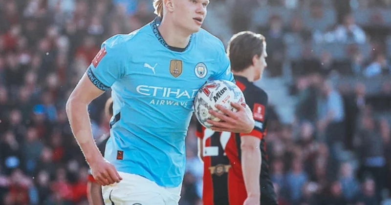 Barselona ulduz futbolçunu transfer etmək istəyir