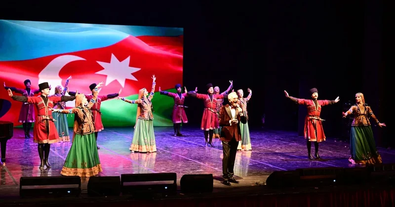 В Анталье состоялись грандиозный концерт мастеров искусства Азербайджана и открытие литературной секции (ФОТО)