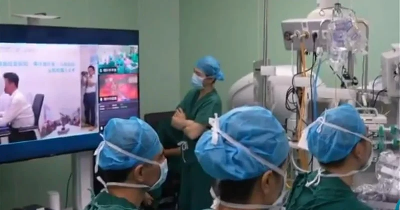 Çinli həkimlər bunu da bacardı DÜNYADA İLK DƏFƏ…