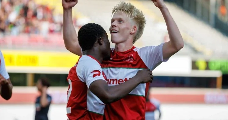 Beşiktaş danimarkalı vingerlə danışıqlar aparır