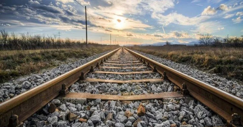 Paşinyan: İrəvan və Vaşinqton Azərbaycanın əsas hissəsi ilə Naxçıvanı birləşdirəcək dəmir yolunun tikintisini müzakirə edir