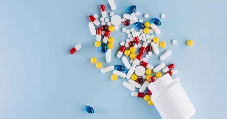 Минздрав Азербайджана предупредил о штрафах за нарушения в рекламе лекарств