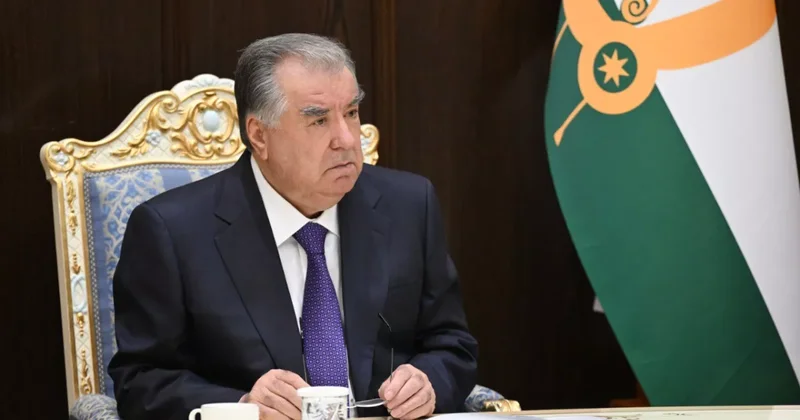 Президент Таджикистана уволил прокурора за порочащий честь работника правоохранительных органов поступок