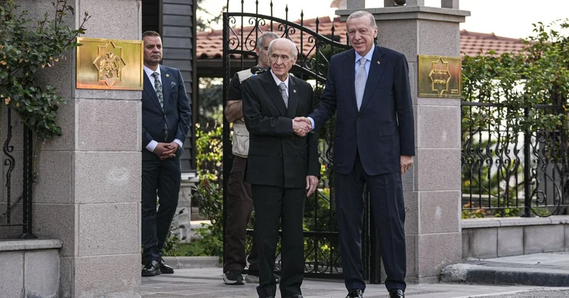 Ankarada gərginlik Ərdoğanla Bağçalının arası dəyib