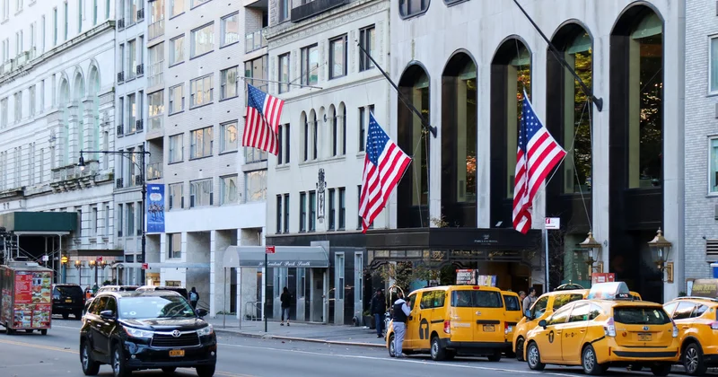 Özbəkistan ABŞ vətəndaşları üçün vizasız səyahət rejimini tətbiq edir