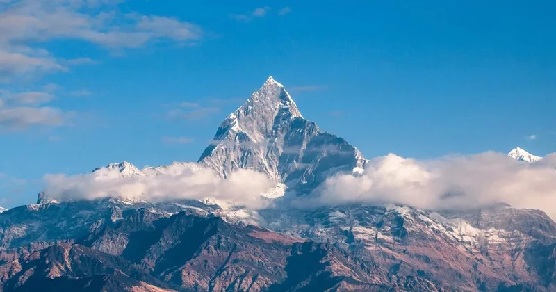 Nepalda qar uçqunu: 7 ölü, 5 yaralı