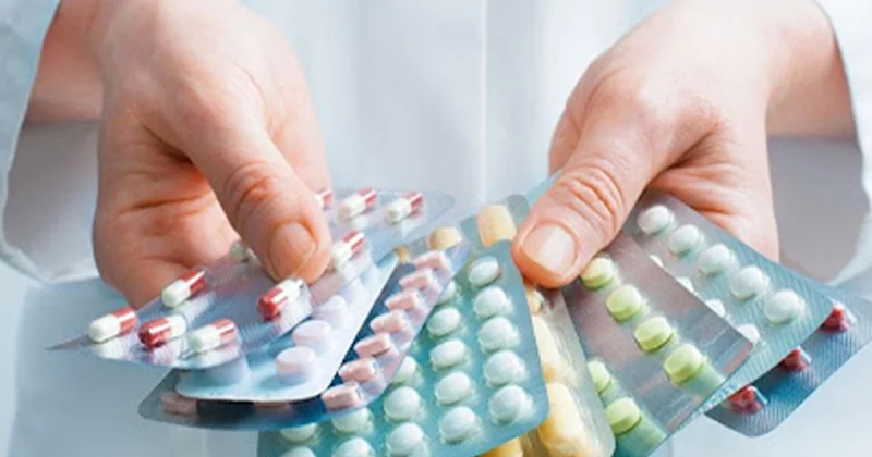 AEM in rəsmisi: Yalnız resept olmadan buraxılan dərman vasitələri reklam edilə bilər