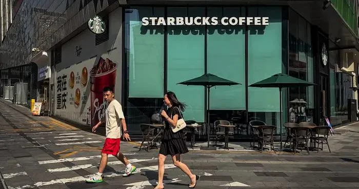 Starbucks Çin fəaliyyətinə nəzarəti özəl şirkətə satır