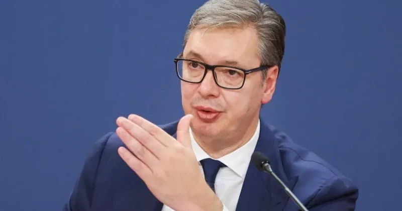 Вучич: В Белграде ищут двух приезжих снайперов