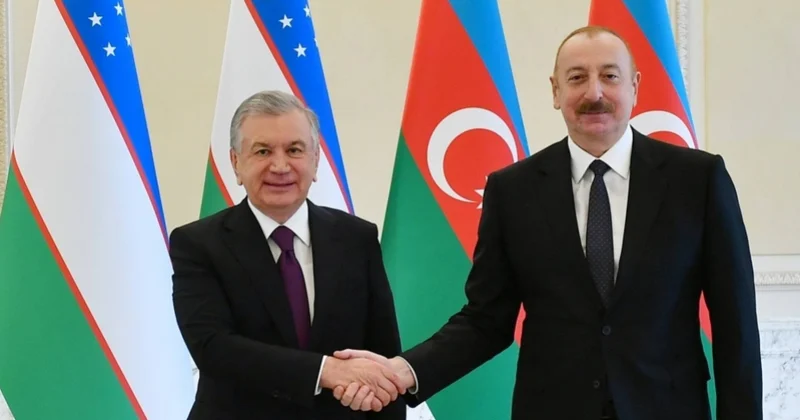 Шавкат Мирзиёев пригласил Президента Ильхама Алиева посетить с визитом Узбекистан