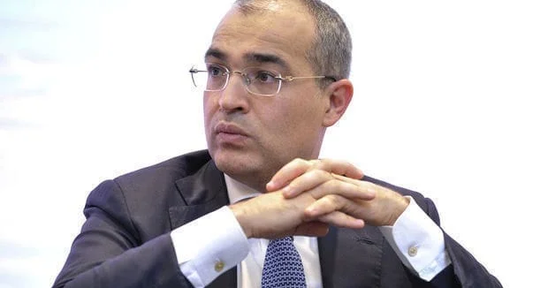 Mikayıl Cabbarov ekspertlərdən şikayətləndi