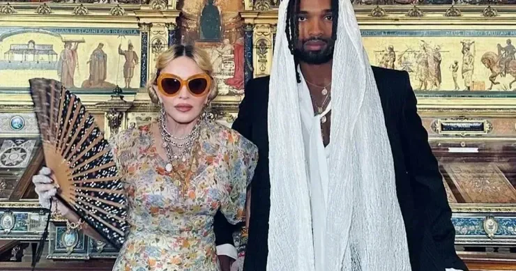 Madonna özündən 37 yaş kiçik sevgilisi ilə evlənir