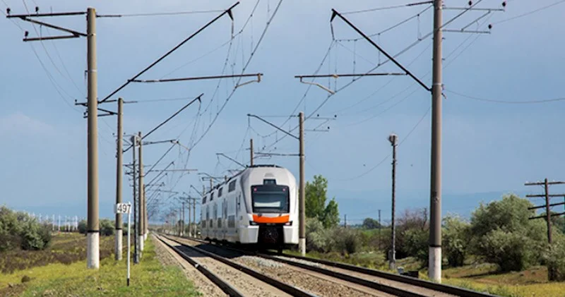 Sabunçu Dəmiryol Vağzalında Qara qızılın saldığı dəmir yollar fotosərgisi nümayiş etdirilir VİDEO