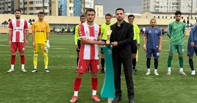 2 ci liqada “Ayın qolu”nun qalibi mükafatlandırıldı