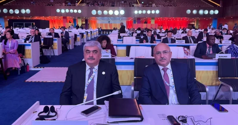 Самир Шарифов выступил на пленарном заседании Всемирного социального саммита