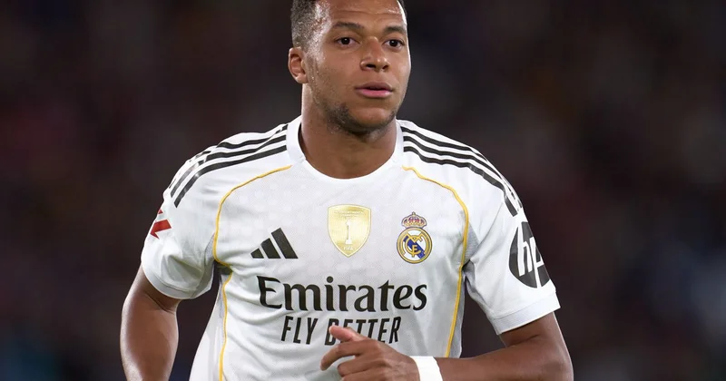 Mbappe artıq penalti vurmaq hüququnu heç kimə verməyəcək