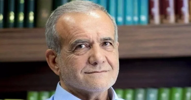 Pezeşkian maaşını məktəb tikintisinə bağışladı