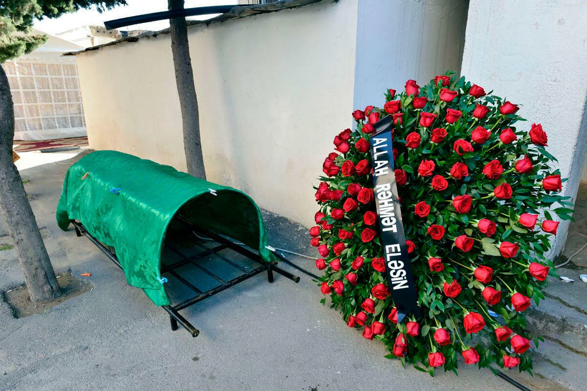 Azərbaycanda tanınmış həkim vəfat etdi FOTO