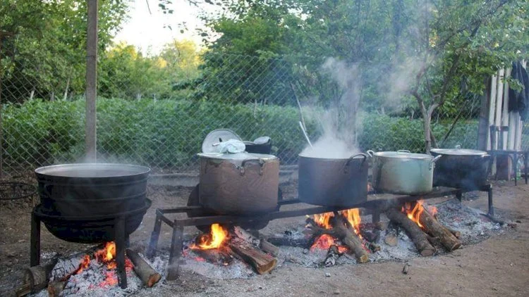 Naxçıvanda uşaq plov qazanına düşdü KONKRET