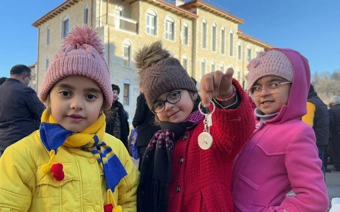 Növbəti köç karvanı Şuşaya çatıb: Mənzillərin açarları təqdim olunub